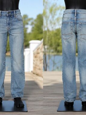 Cat & Jack Boys’ Straight Fit Stretch Jeans – Light Blue – Size 18 Husky